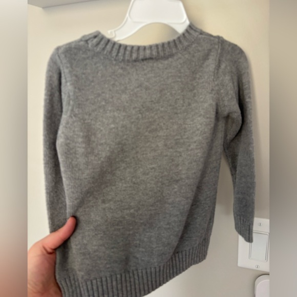Gray Fox Sweater for Toddler Girl 3T GUC - Picture 2 of 2